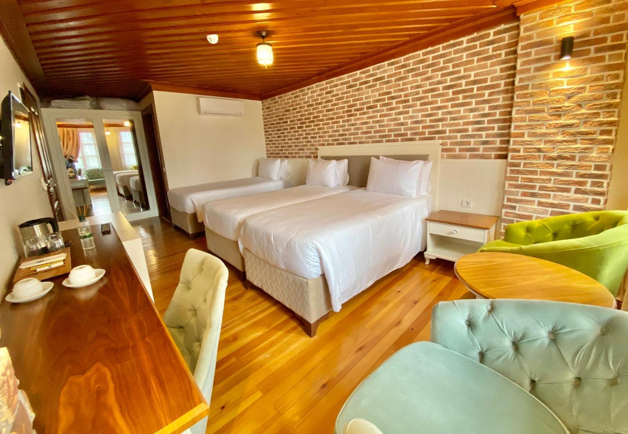Kervan Hotel Antalia Esterno foto