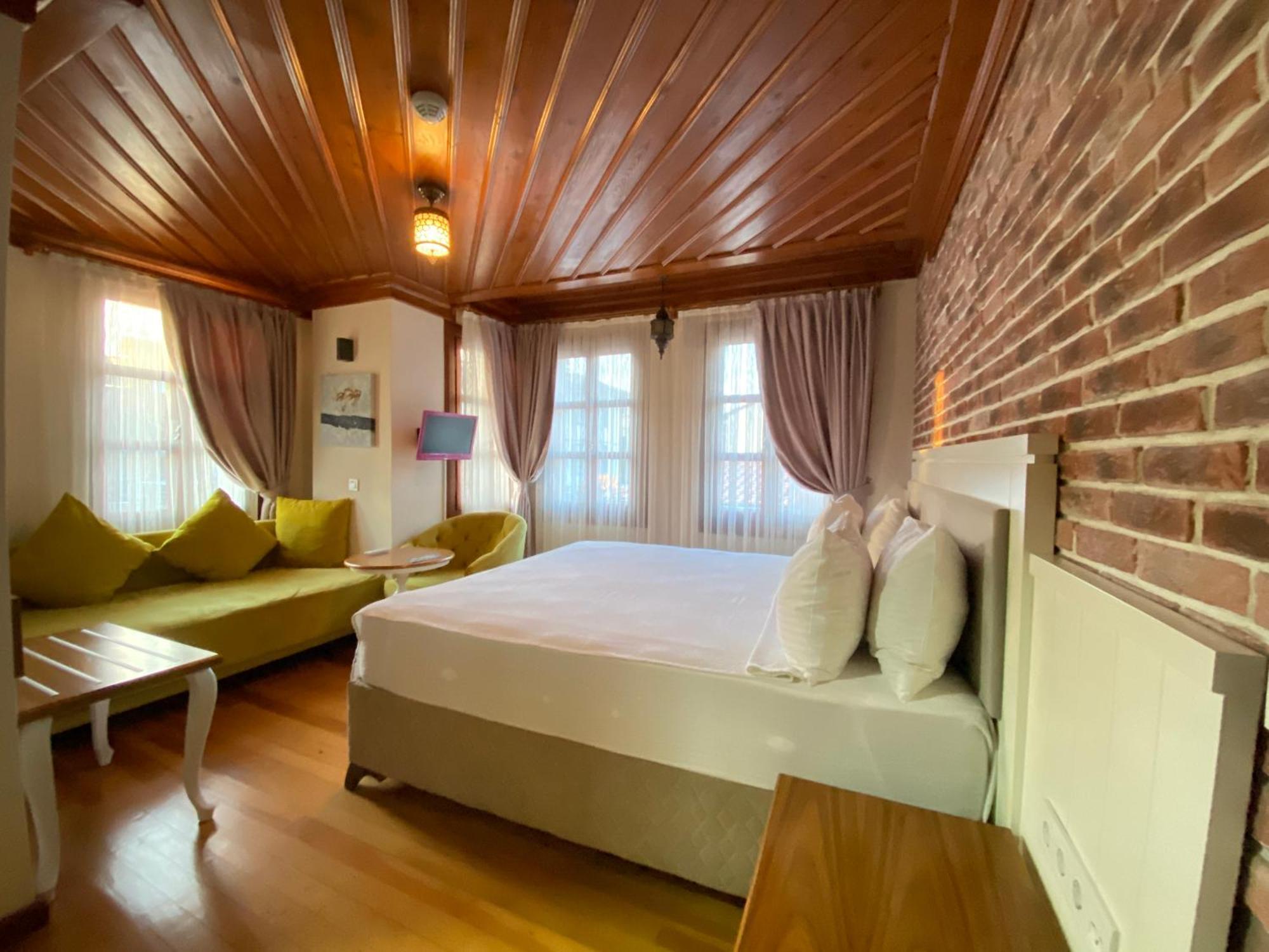 Kervan Hotel Antalia Esterno foto