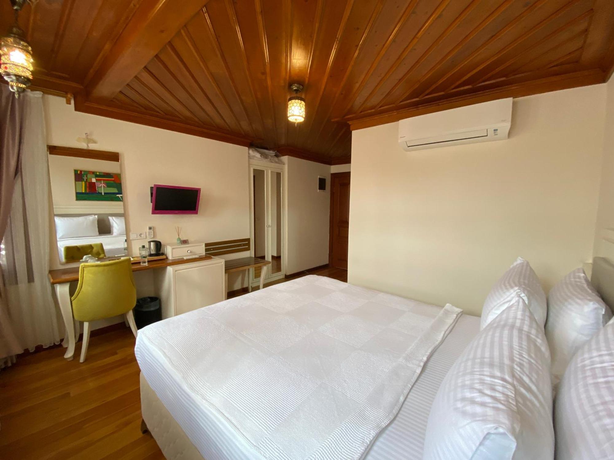 Kervan Hotel Antalia Esterno foto