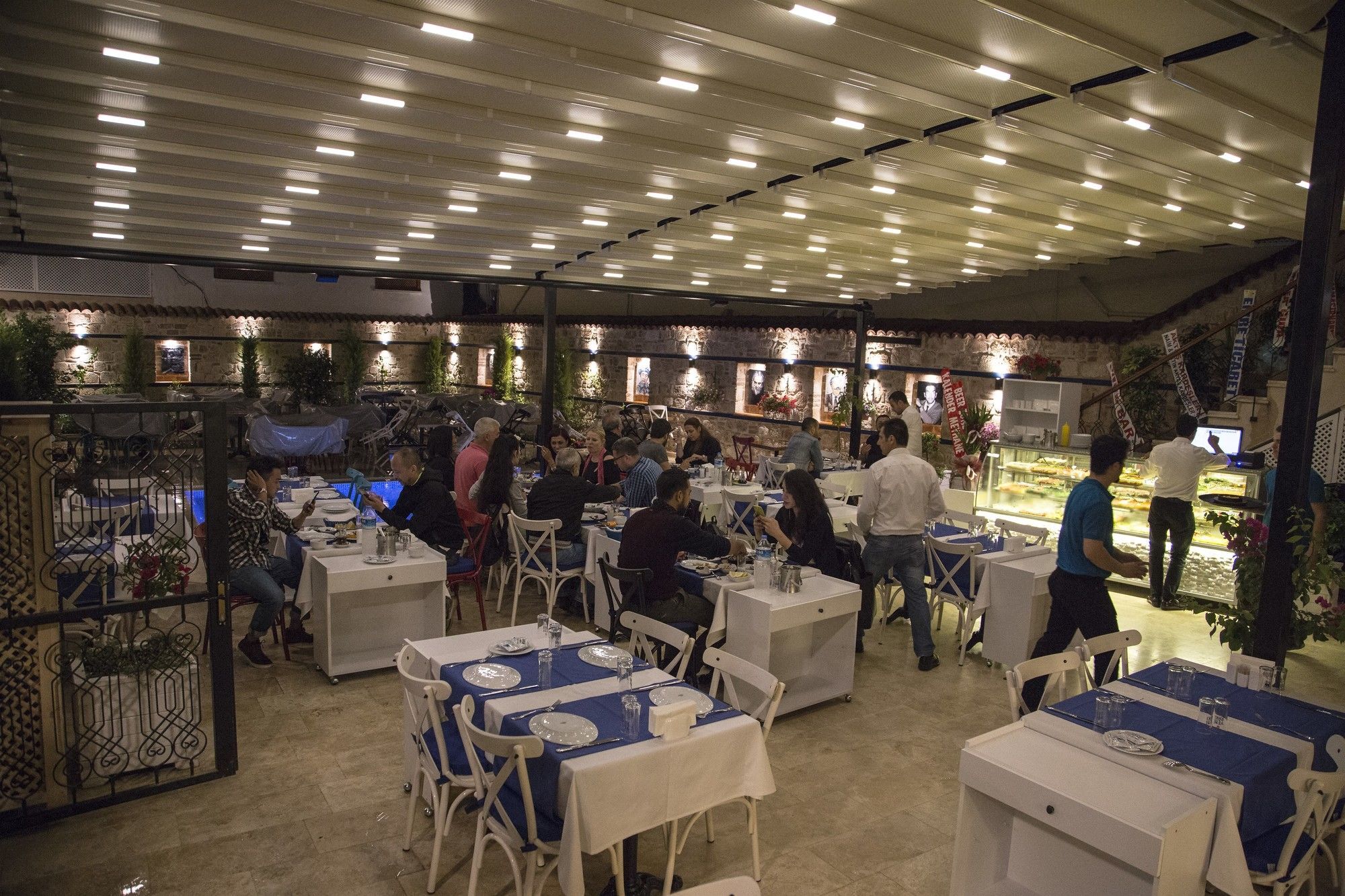 Kervan Hotel Antalia Esterno foto