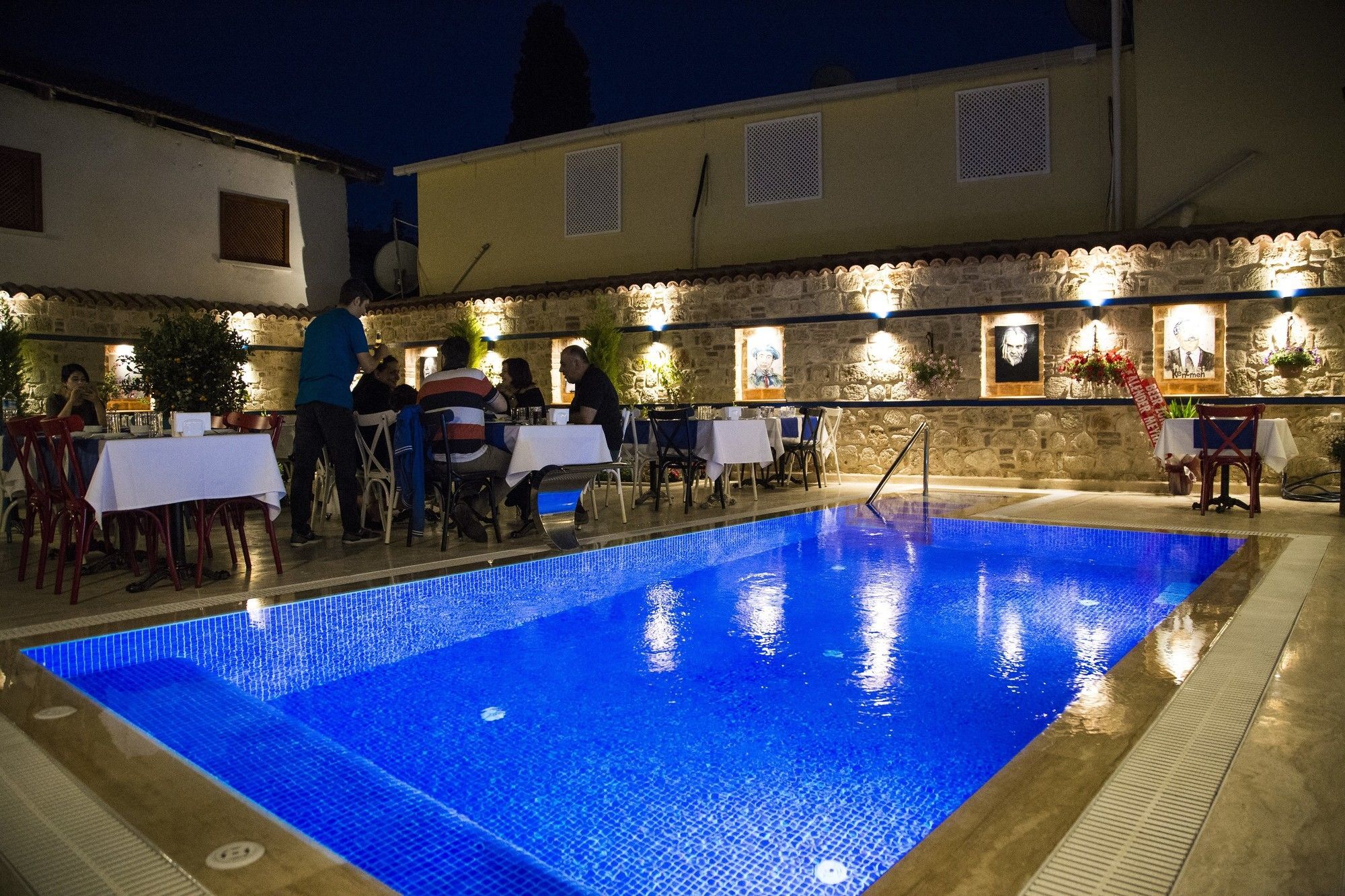 Kervan Hotel Antalia Esterno foto